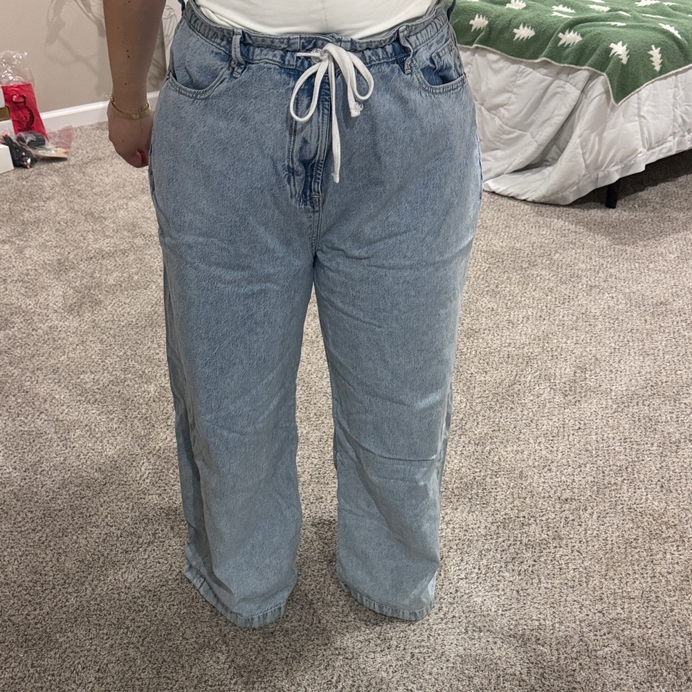 Light Wash Drawstring Women's Jeans